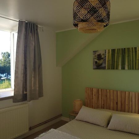 Lucriolla Hotel Oree-d'Anjou Kültér fotó